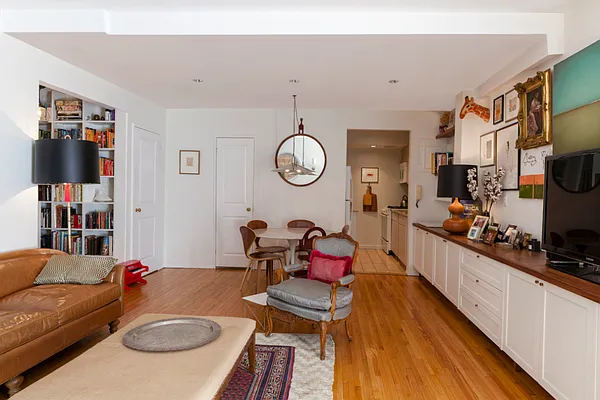 Sold by Compass | media 5