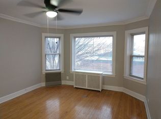 4938 N Harding Ave APT 2B, Chicago, IL 60625