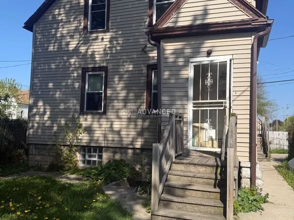 1724C N 24th St, Milwaukee, WI 53205