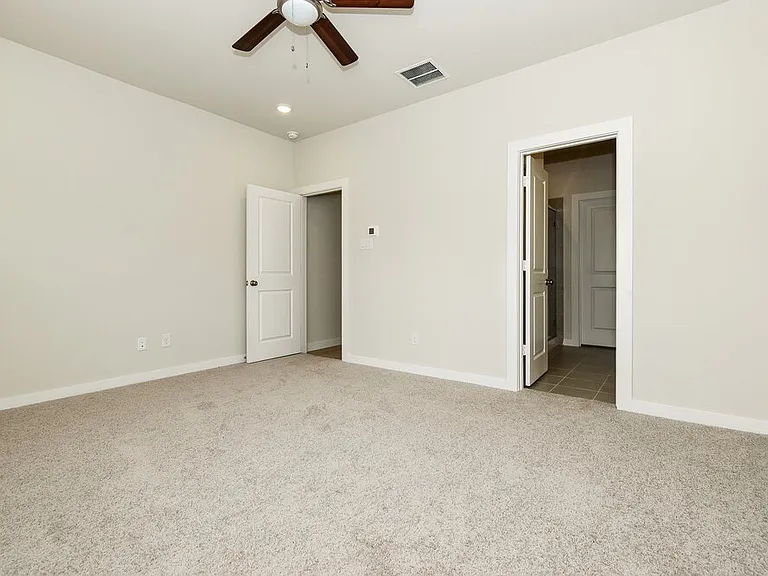 349 Fire Rock Dr — Photo 11