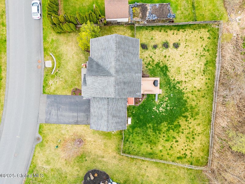 4th image of 62 Sandy Lane