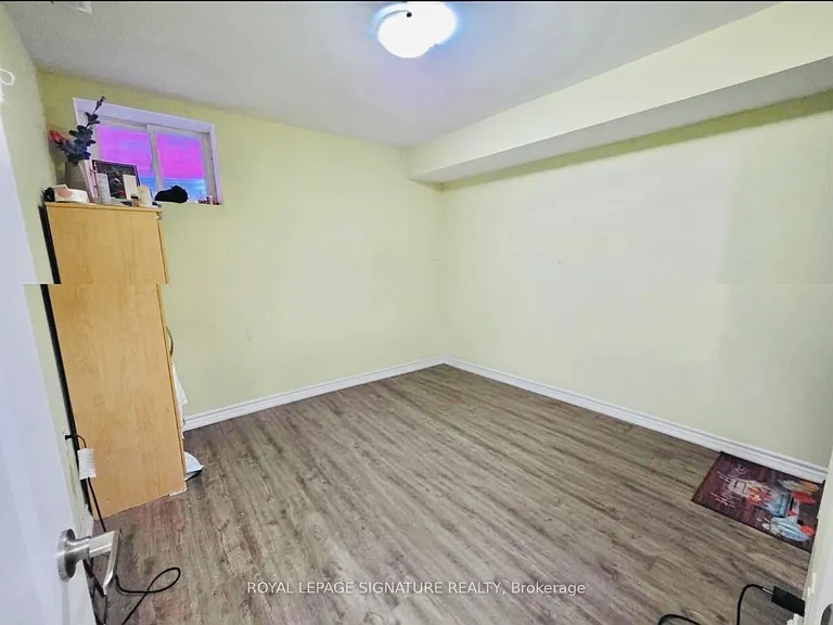 10 Bonavista Dr #LOWER — Photo 5
