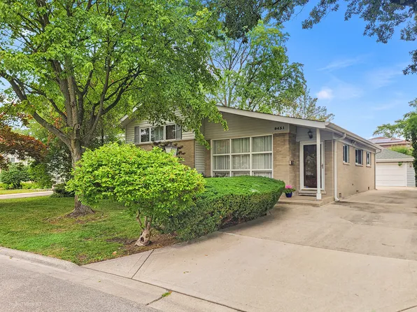 9431 Karlov Ave, Skokie, IL 60076