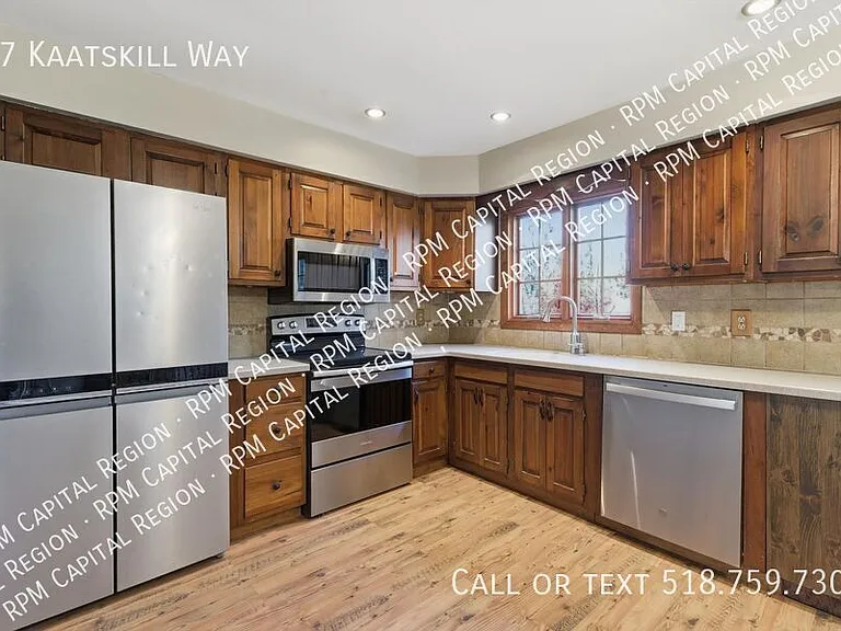 37 Kaatskill Way — Photo 7