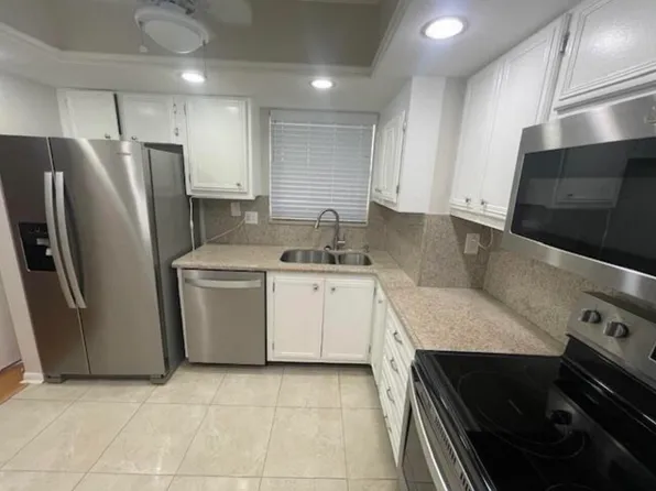 705 Lori Dr Drive #216, Palm Springs, FL 33461