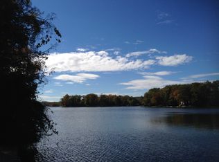 1133 Lakeside Dr E, Highland Lakes, NJ 07422