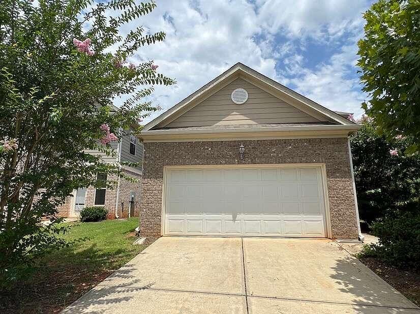 1st image of 169 Daisy Cir