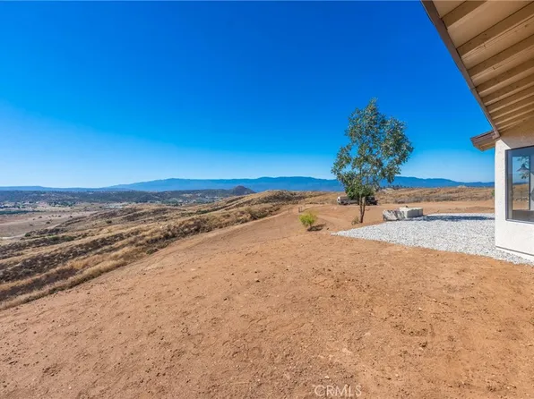 42880 Buck Rd, Hemet, CA 92544