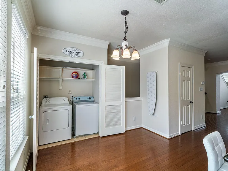 3210 Clearview Cir — Photo 18