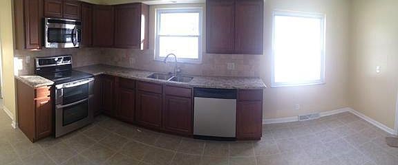 5th image of 13438 Chessington Ct