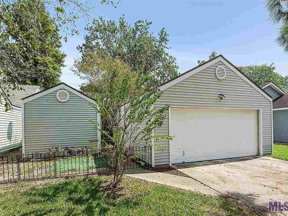 2nd image of 439 Bonarbridge Dr