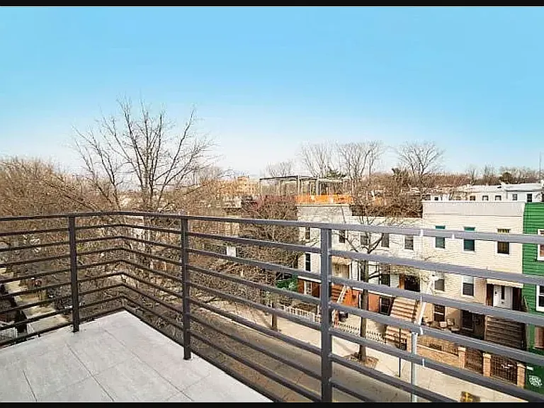 71 Cooper St #4A — Photo 2