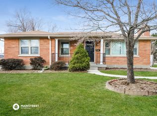 7714 Poinsettia Dr, Louisville, KY 40258