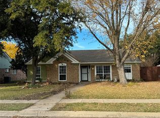 7501 Atlantic Dr, Rowlett, TX 75088