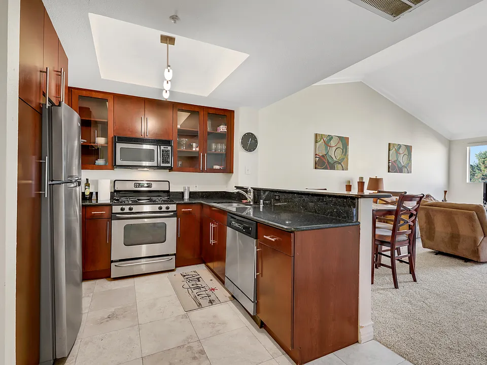 230 E Flamingo Rd #435