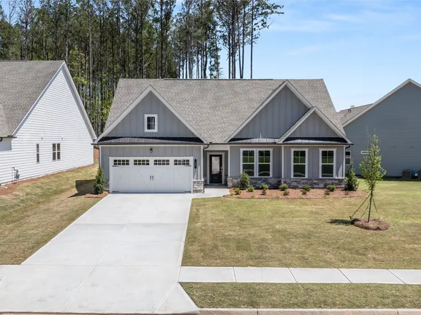 22 Foothills Trl, Sharpsburg, GA 30277