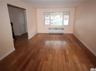 1019A E 224th St, Bronx, NY 10466