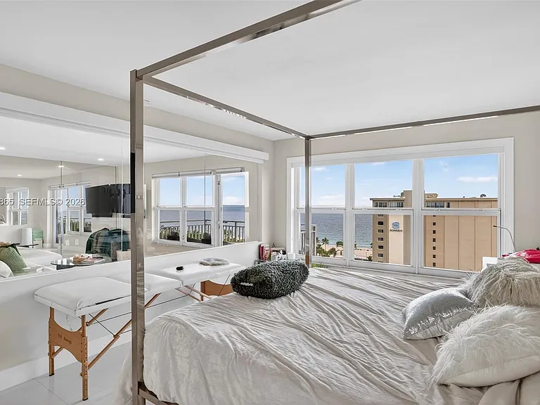 3000 E Sunrise Blvd #14C — Photo 26