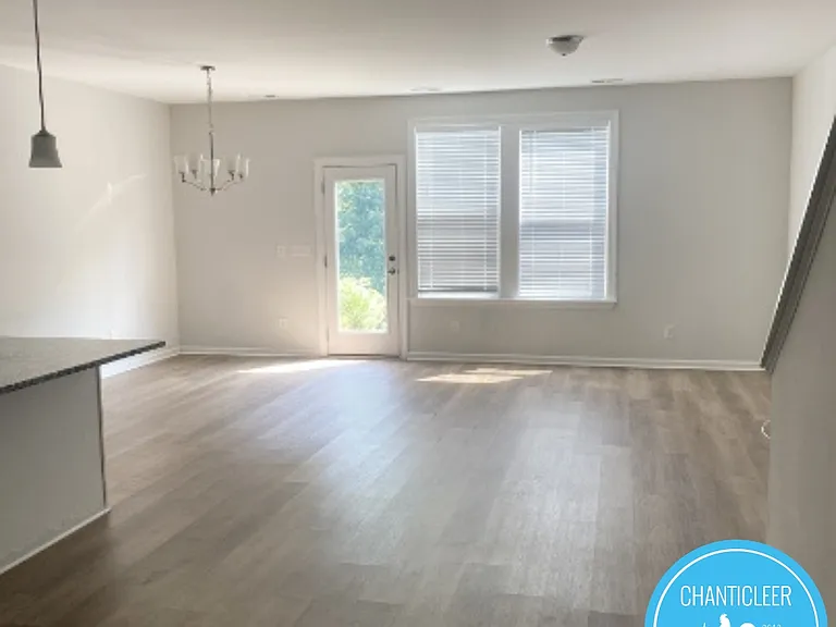 2022 Chipley Dr #1 — Photo 6