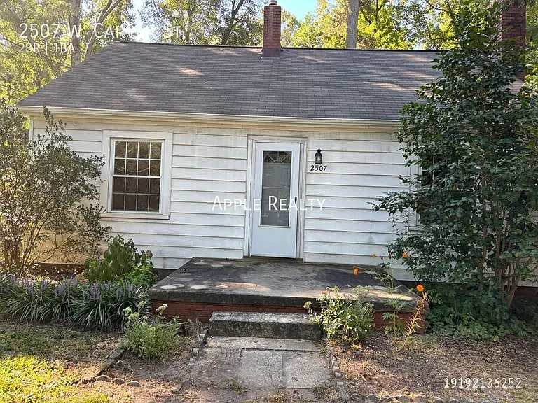 2507 W Carver St — Photo 14