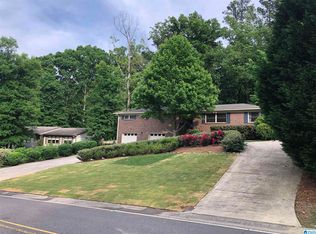2749 Cherokee Rd, Mountain brk, AL 35216