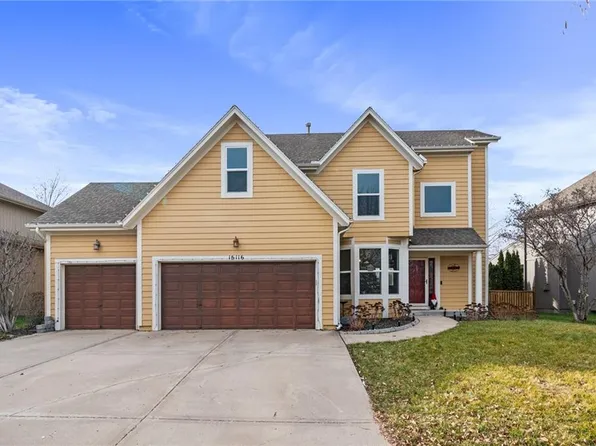 16116 S Norton St, Olathe, KS 66062