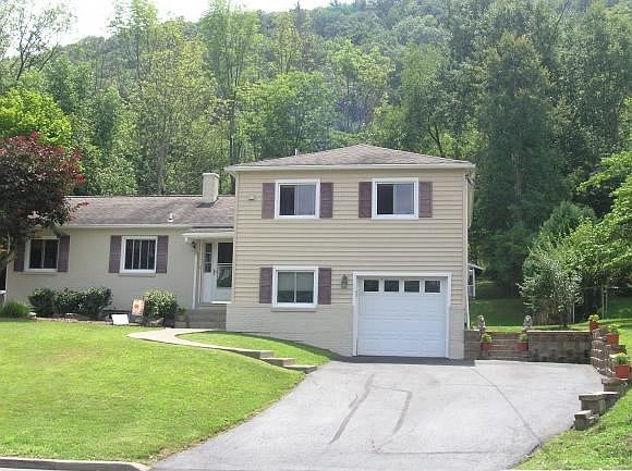 1st image of 67 Aldrich Ave