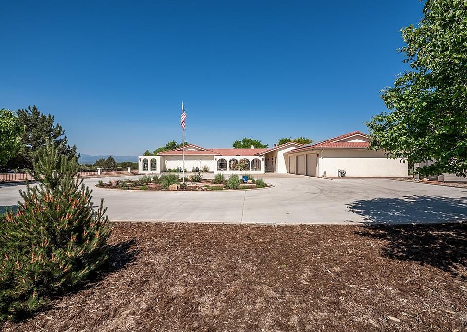 1st image of 1161 S Saddlewood Ct