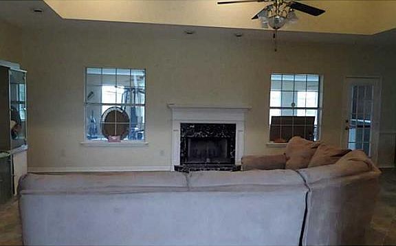 4th image of 155 Plantation Ln