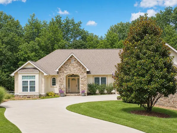104 Mariners Dr, Fairfield Glade, TN 38558