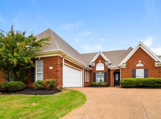 2746 Lizzie Cv, Southaven, MS 38671