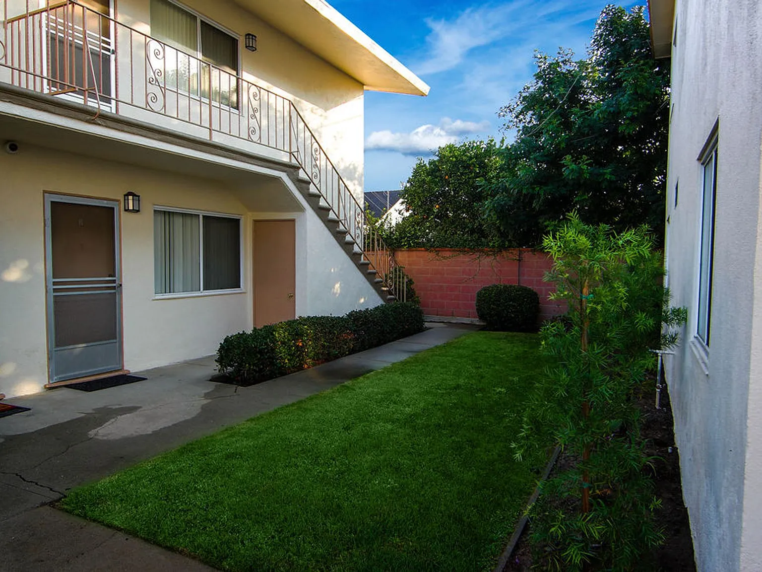 Ponderosa Apartments — Photo 4