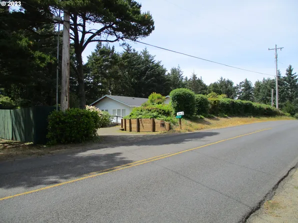 88430 4th Ave, Florence, OR 97439