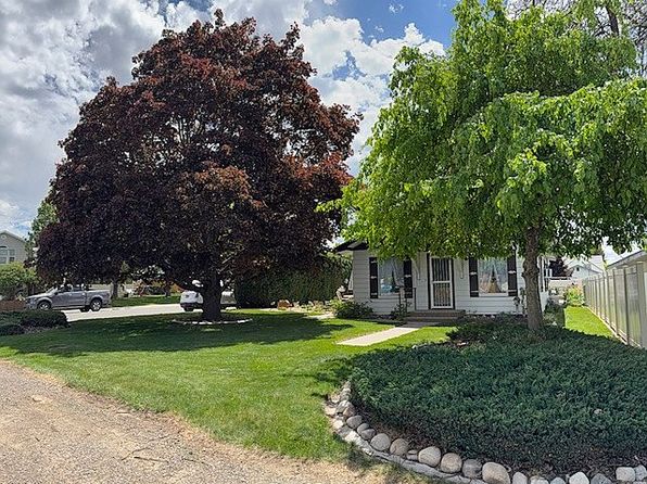 421 E Ave E