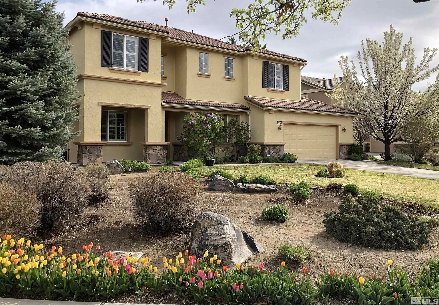 3700 Comet Linear Dr photo 1
