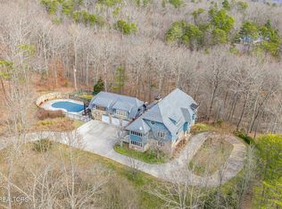 9109 Lynnwood Ln, Rockford, TN 37853