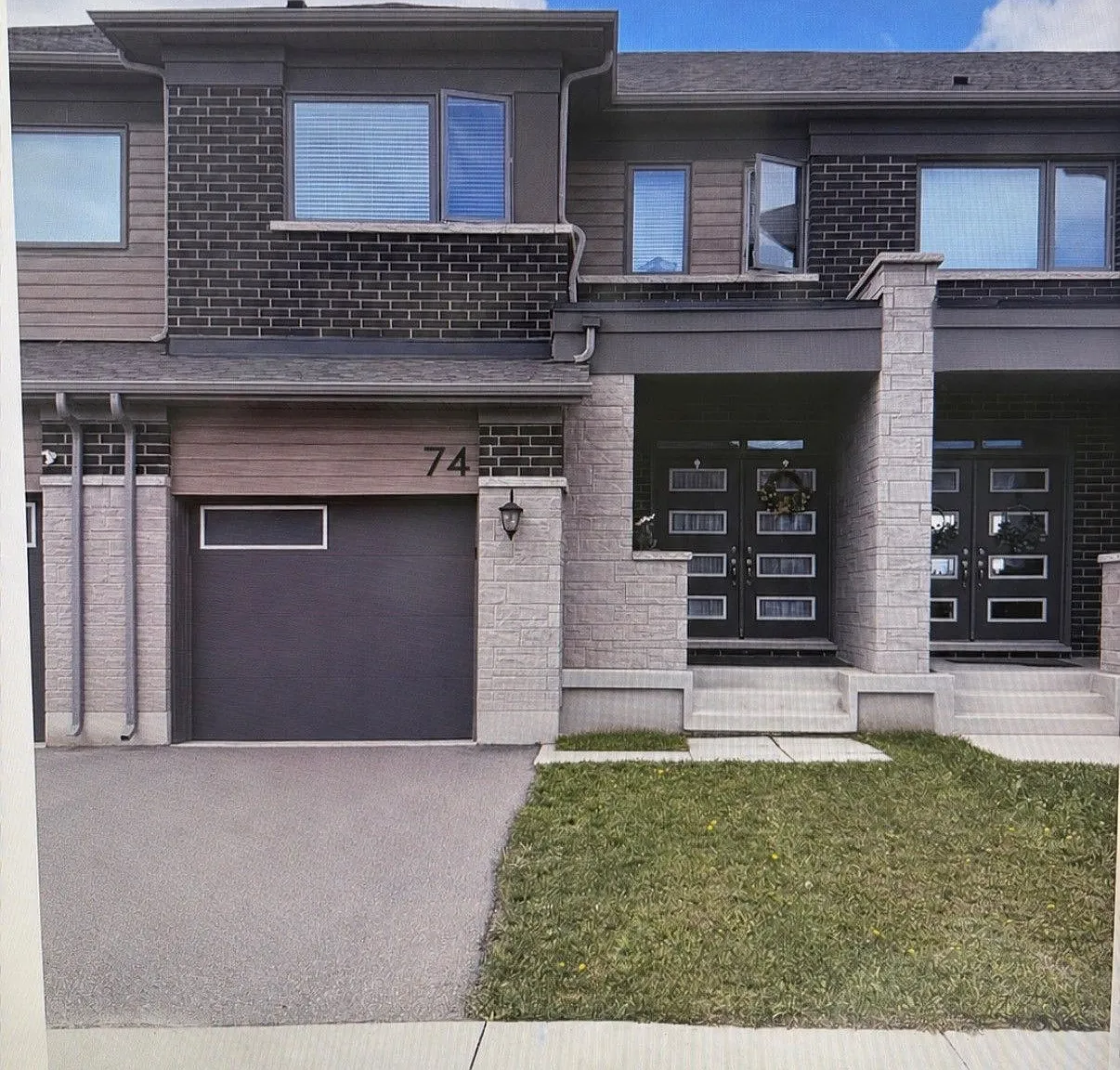 3 bed, $2,800 — Photo 1