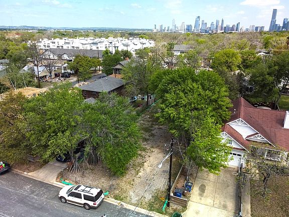 3rd image of 304 Ben Howell Dr