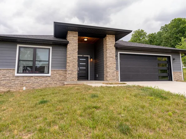 1039 E Rachel Way, Ellettsville, IN 47429