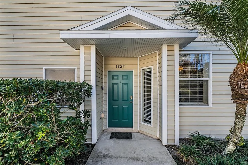 Building Photo - 1827 Hammocks Ave #1827