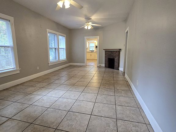 2nd image of 306 W Park St