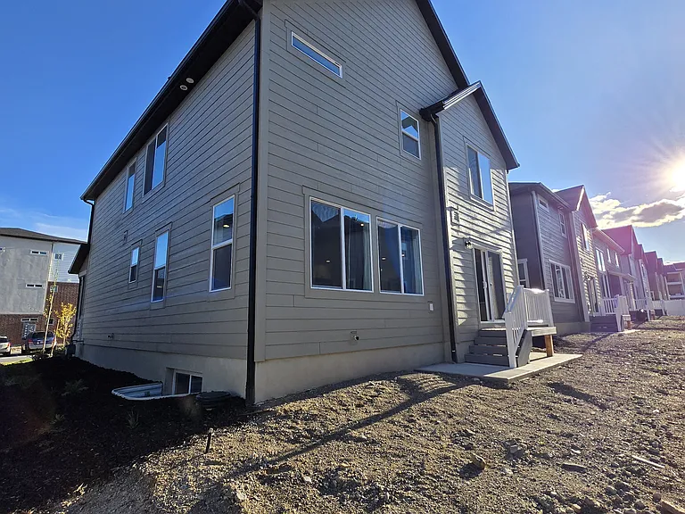 4022 W 1100 N — Photo 45
