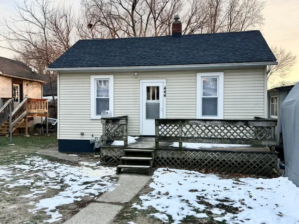 444 6th St, La Salle, IL 61301