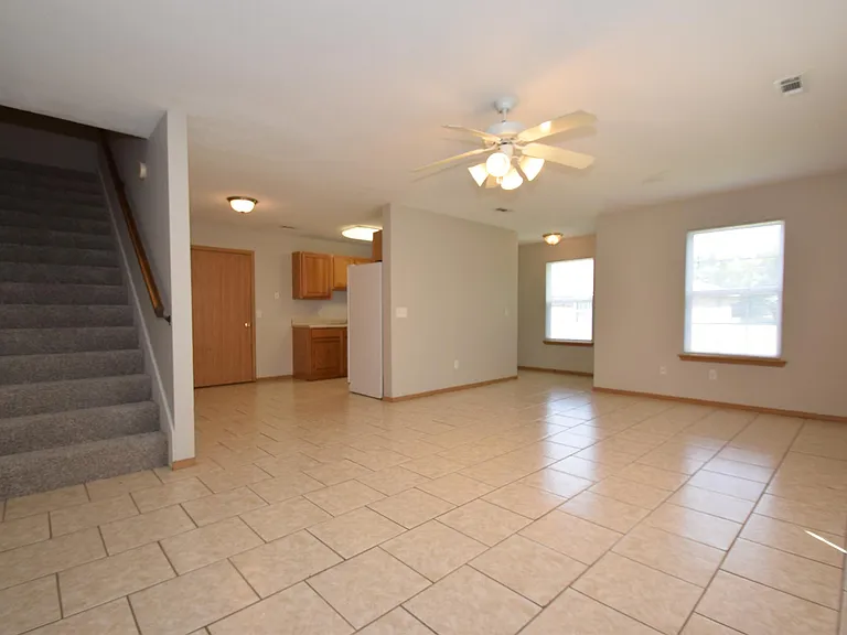 1154 Homestead Loop — Photo 3