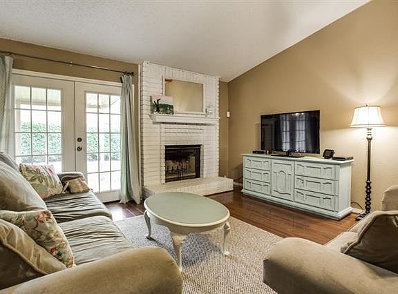 5th image of 6020 Hillglen Dr