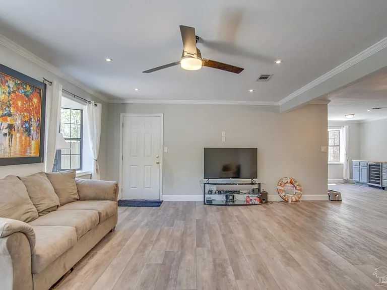 7667 Old Hickory Dr — Photo 15