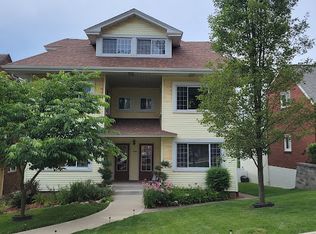1734 Barr Ave APT 4, Pittsburgh, PA 15205
