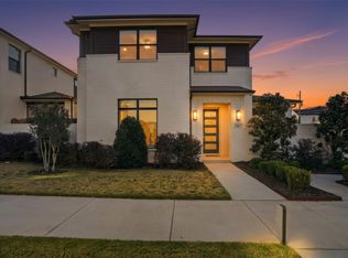 323 Sunset Ln, Fort Worth, TX 76114