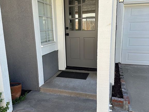 5th image of 23904 Falconer Dr