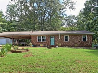 72 Dry Branch Rd, Killen, AL 35645